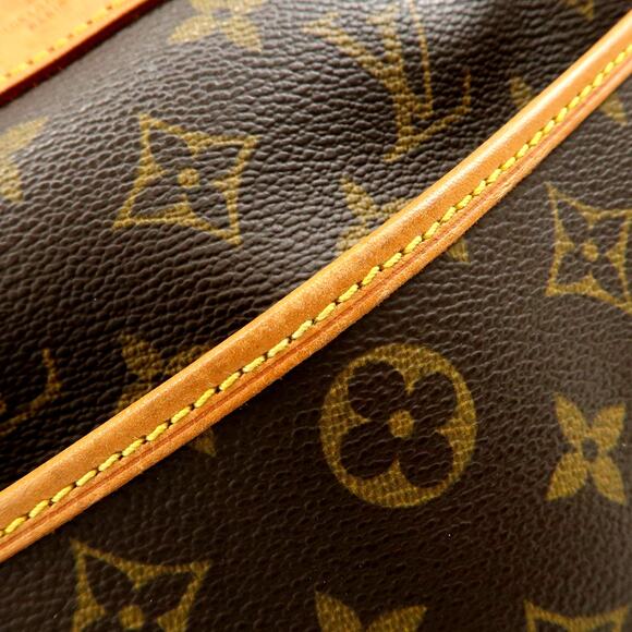 💎✨AUTHENTIC✨💎Louis Vuitton Monogram Hand Bag - Picture 13 of 16